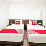 Oyo 250 July Hotel Patong