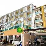 Oyo 250 July Hotel Patong