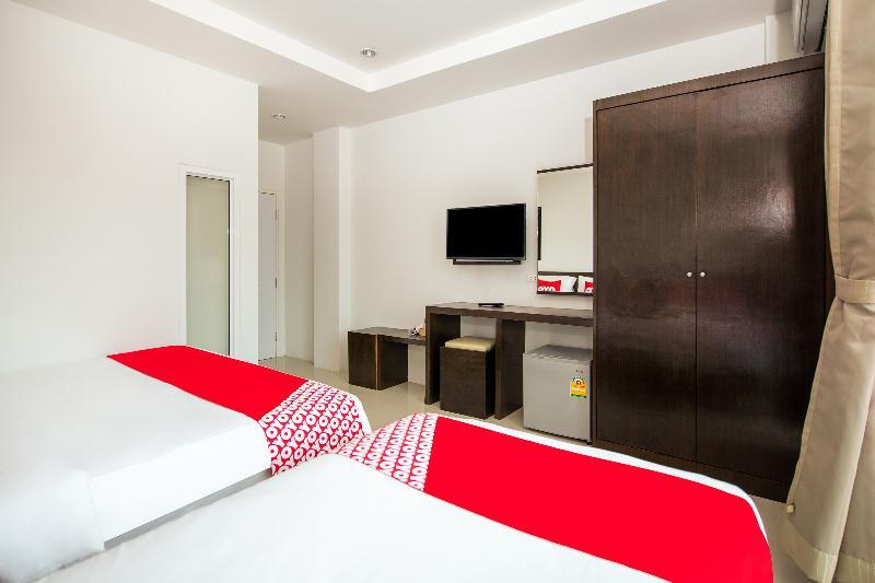 Oyo 250 July Patong Hotel Phuket