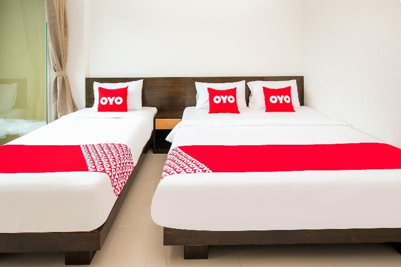 Oyo 250 July Patong 3*
